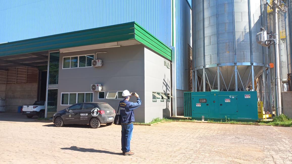 &Eacute; dever legal do CREA- RS &eacute; zelar pelo interesse p&uacute;blico